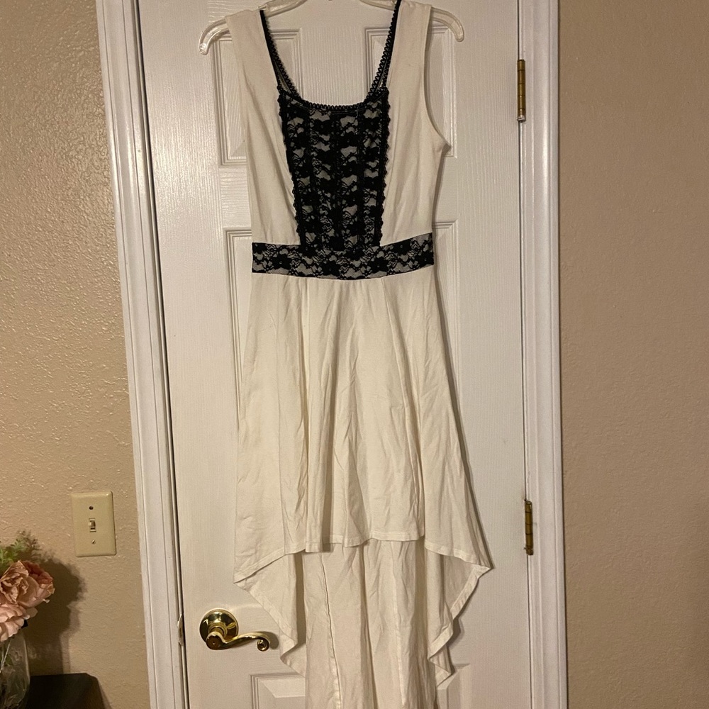 Hot Topic Store - brand Royal Bones - Mullet Dress